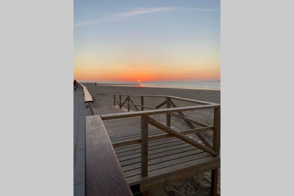Apartamento En Primera Linea De Playa Sanlúcar de Barrameda Екстериор снимка